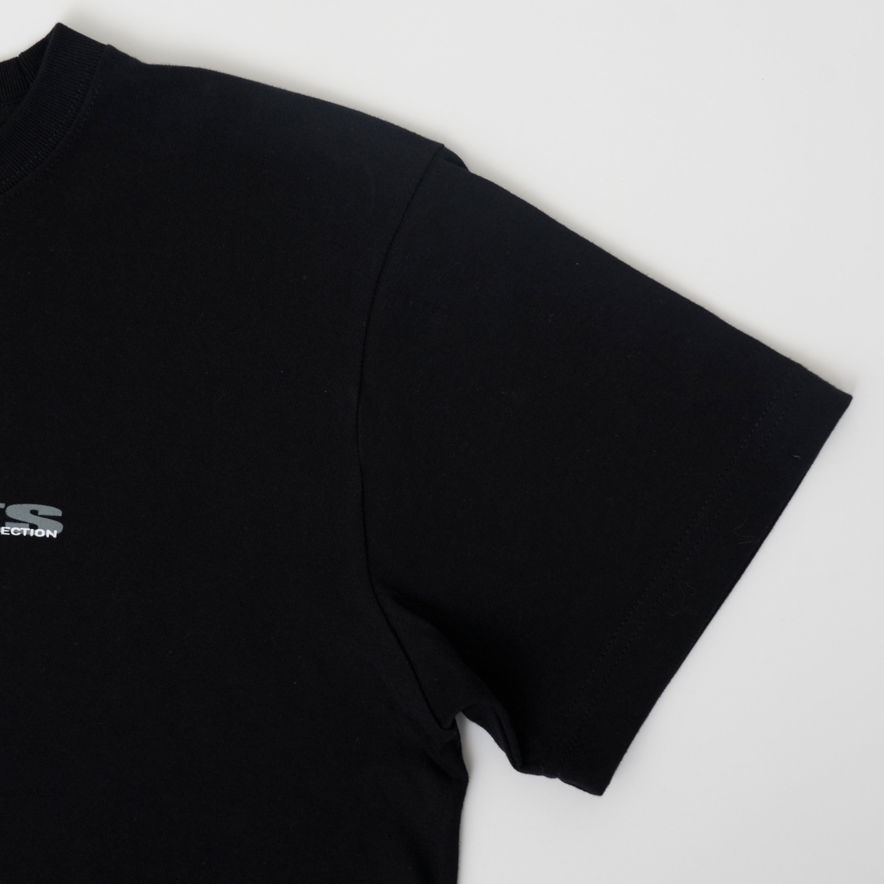 10th anniv. Discography T-Shirts BLACK