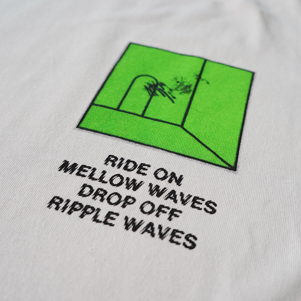 Mellow Waves T-shirt