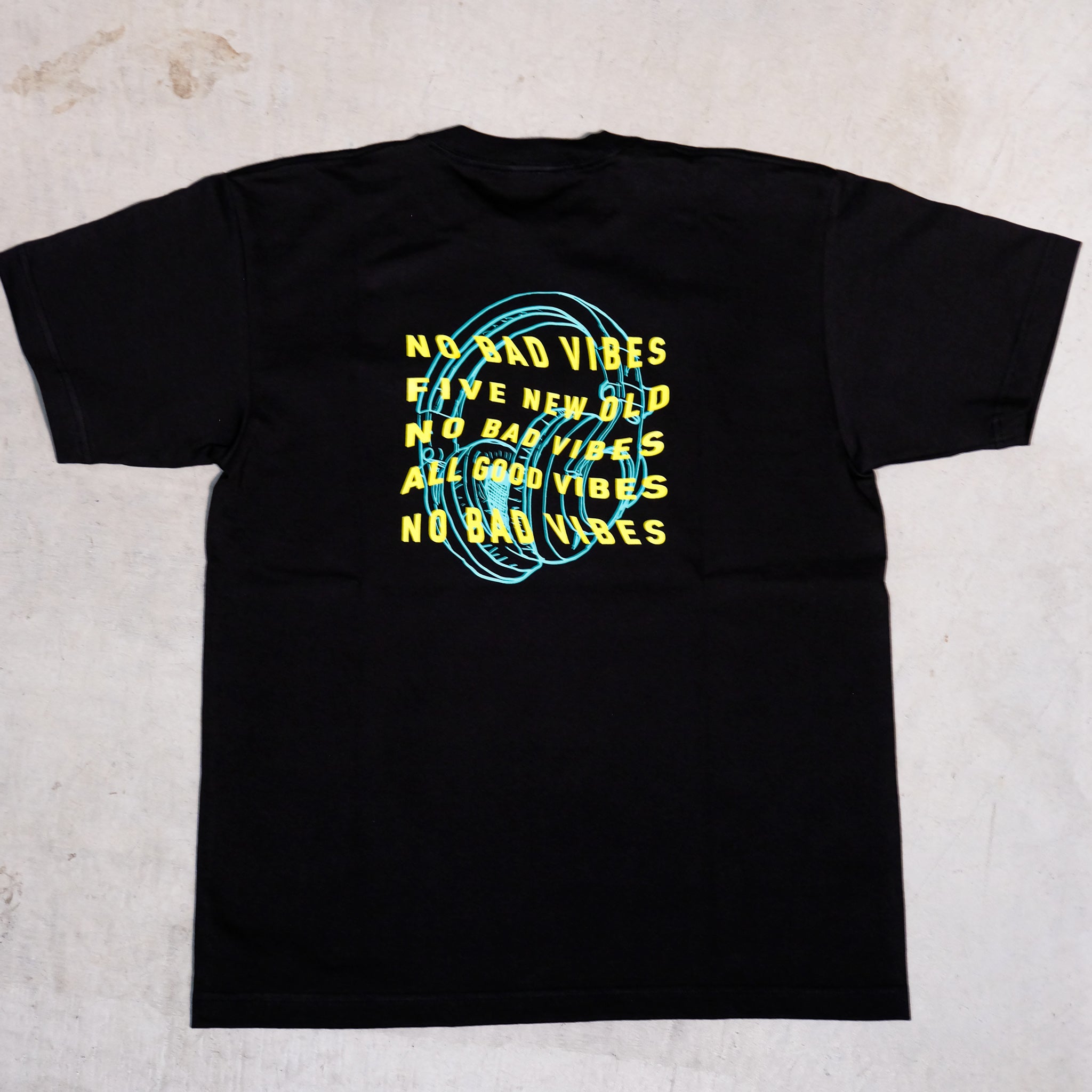Head Phone T-shirts [Black]