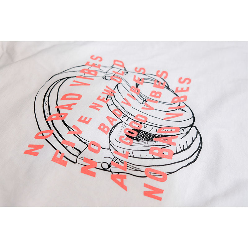 Head Phone T-shirts [White]