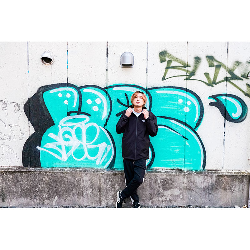 MUSIC WARDROBE Light Shell Jacket [Black]