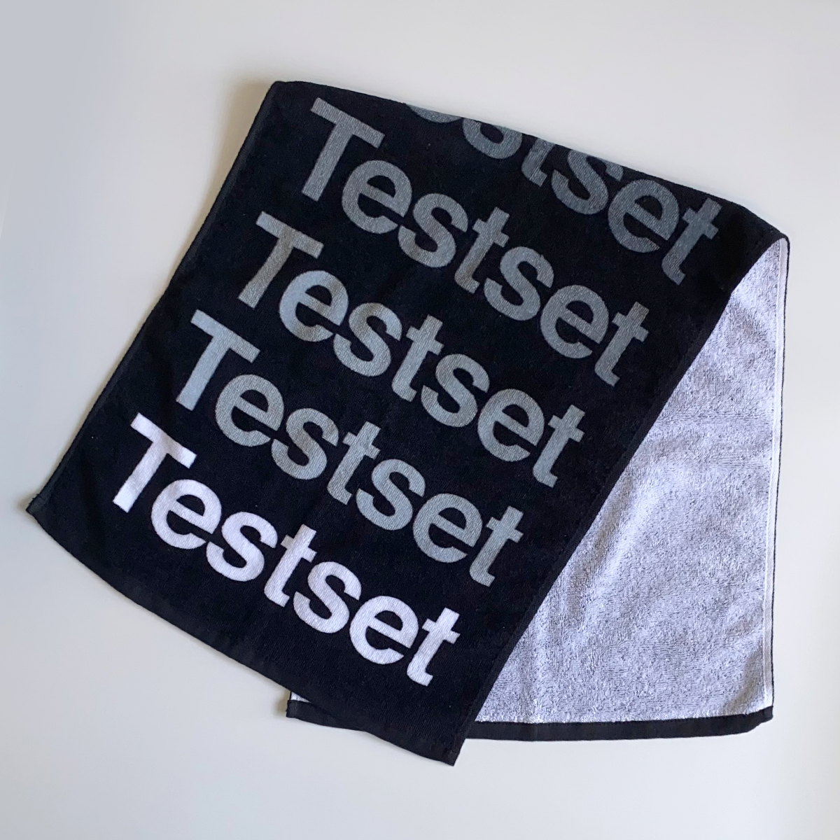 TESTSETタオル